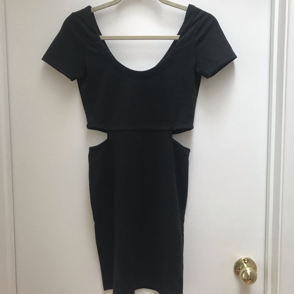 Black Bodycon Dress